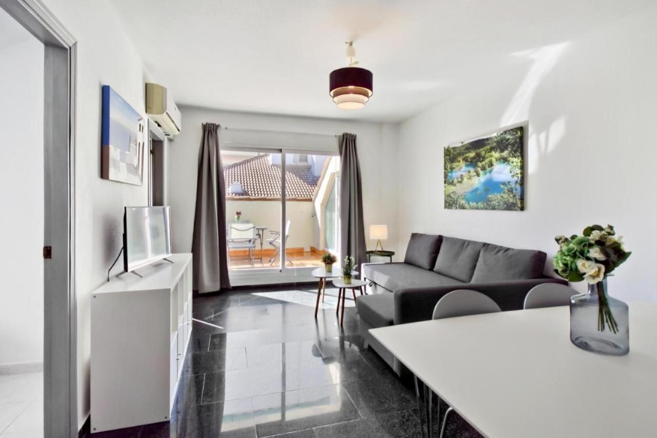 Atico Con Terraza Privada En Malaga Centro Appartement Buitenkant foto